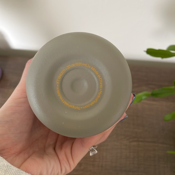 Hydro Flask - Picture 4 of 5